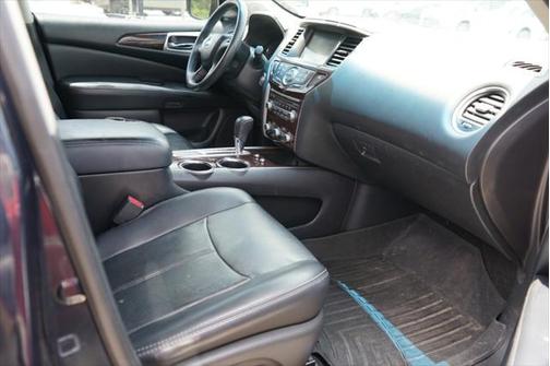 2016 Nissan Pathfinder Platinum