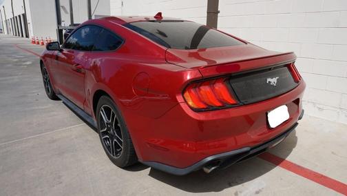 2020 Ford Mustang EcoBoost