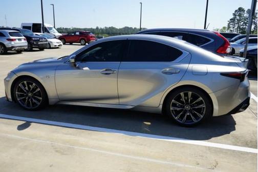 2022 Lexus IS 350 Base