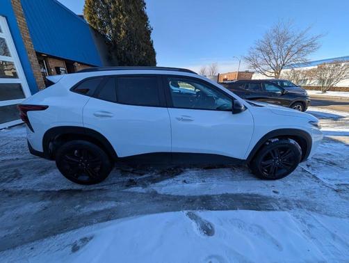 2025 Chevrolet Trax FWD ACTIV