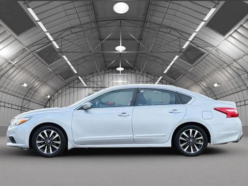 2016 Nissan Altima 2.5 SV