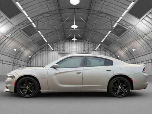 2018 Dodge Charger R/T