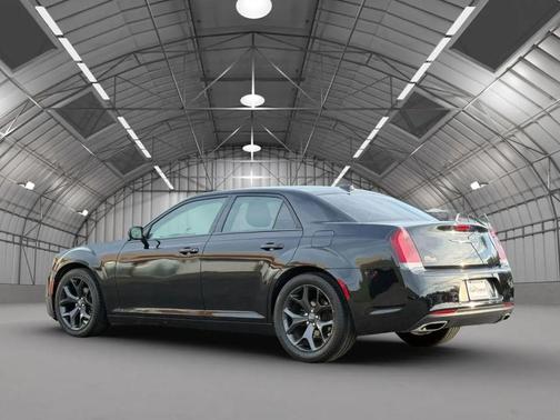 Black 2021 Chrysler 300 Touring
