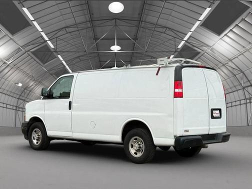 2020 Chevrolet Express 2500 RWD 2500 Regular Wheelbase WT