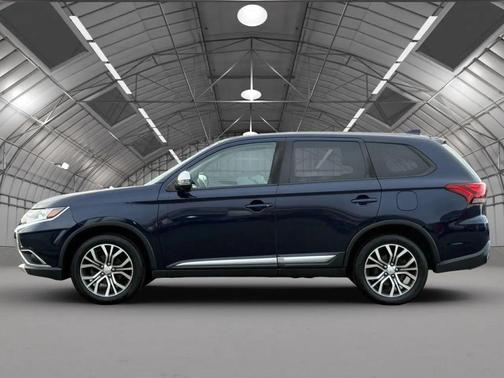 2017 Mitsubishi Outlander SE
