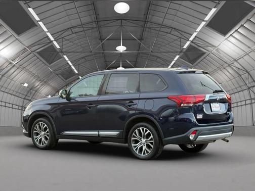 2017 Mitsubishi Outlander SE
