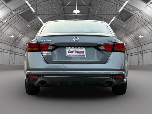 2021 Nissan Altima SR FWD