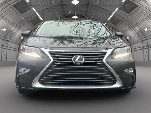 2017 Lexus ES 350 Base