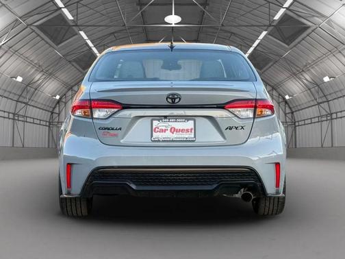 White 2022 Toyota Corolla SE