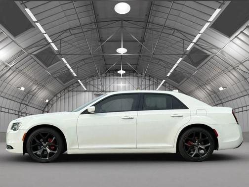 2021 Chrysler 300 S