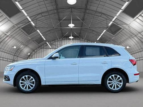 2016 Audi Q5 2.0T Premium Plus