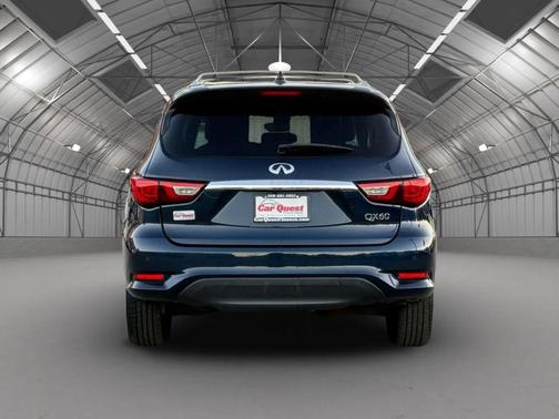 2017 INFINITI QX60 Base