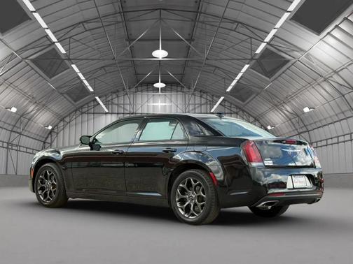 2015 Chrysler 300 S