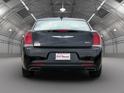 2015 Chrysler 300 S
