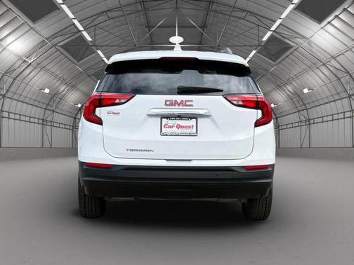 Summit White 2018 GMC Terrain SLE