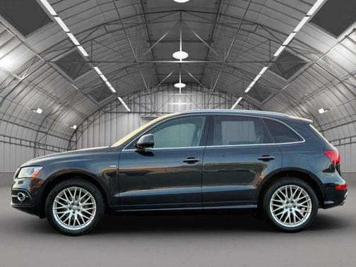 2017 Audi Q5 2.0T Premium Plus