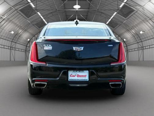 Black 2019 Cadillac XTS Luxury