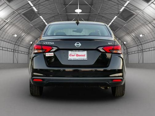 2021 Nissan Versa 1.6 SV