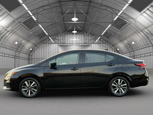 2021 Nissan Versa 1.6 SV