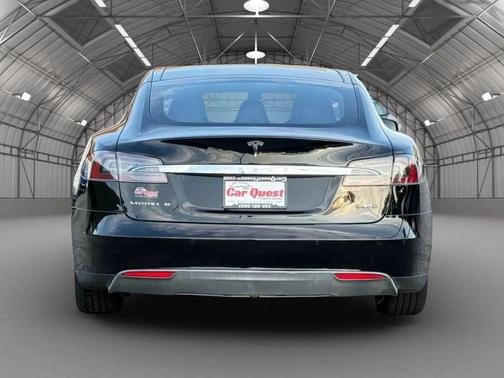 Black 2015 Tesla Model S P85D