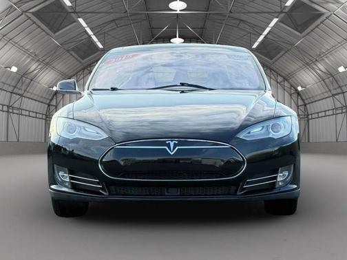 Black 2015 Tesla Model S P85D