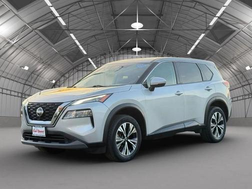 Brilliant Silver Metallic 2021 Nissan Rogue SV