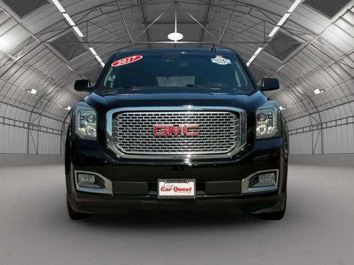 Onyx Black 2017 GMC Yukon XL Denali