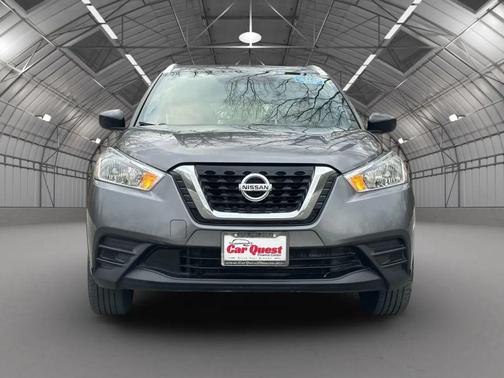 2019 Nissan Kicks S