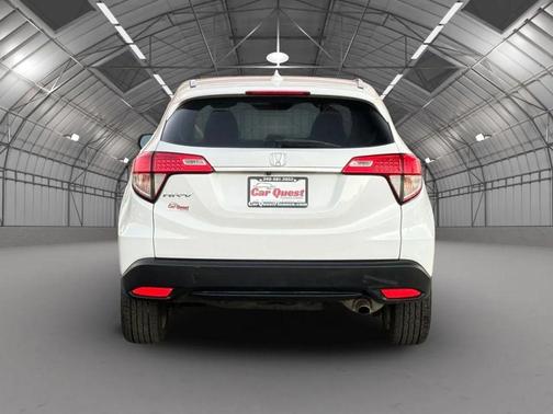 Platinum White Pearl 2019 Honda HR-V EX