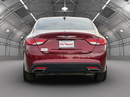 2016 Chrysler 200 S