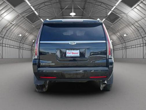 2016 Cadillac Escalade Luxury