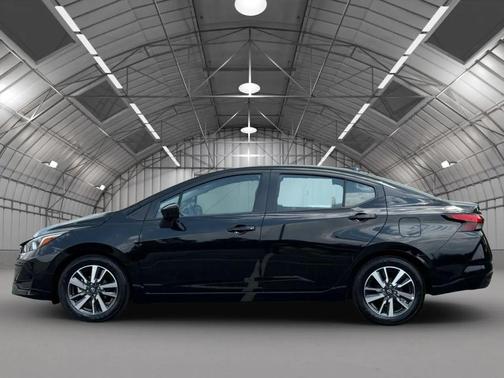 2024 Nissan Versa 1.6 SV