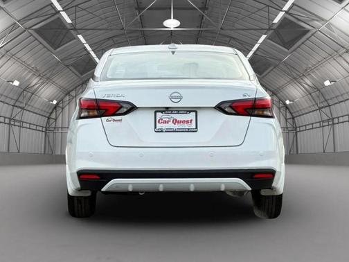 2024 Nissan Versa 1.6 SV