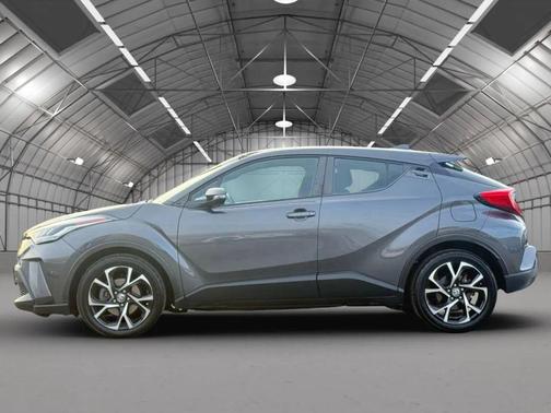 2021 Toyota C-HR XLE