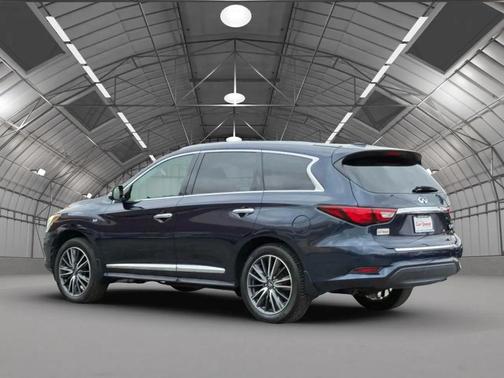 2017 INFINITI QX60 Base