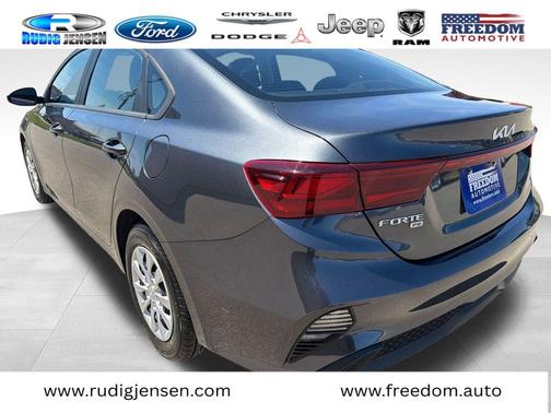 Gravity Gray 2024 Kia Forte LX