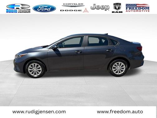 Gravity Gray 2024 Kia Forte LX