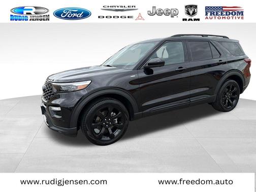 Black Metallic 2023 Ford Explorer ST-Line