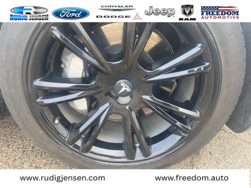 White 2023 Tesla Model Y Long Range