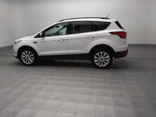 White 2019 Ford Escape SEL