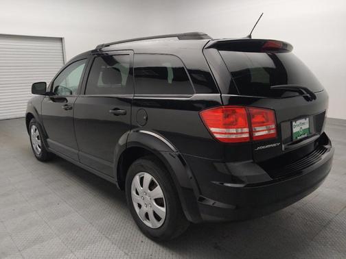 Pitch Black Clearcoat 2018 Dodge Journey SE