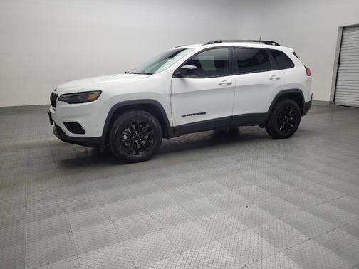 2023 Jeep Cherokee Altitude