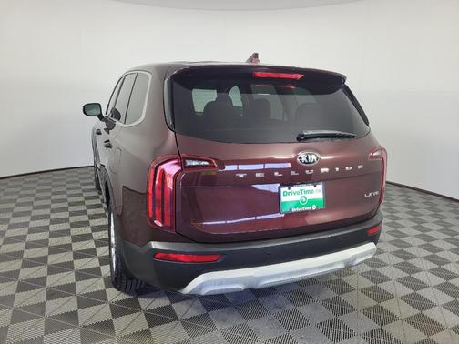 Sangria 2020 Kia Telluride LX