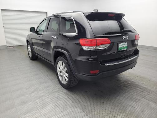 Diamond Black Crystal Pearlcoat 2017 Jeep Grand Cherokee Limited