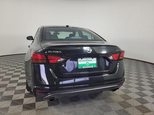 Black 2021 Nissan Altima 2.5 SR
