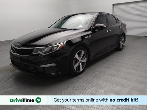 2019 Kia Optima S