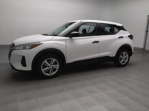 2023 Nissan Kicks S