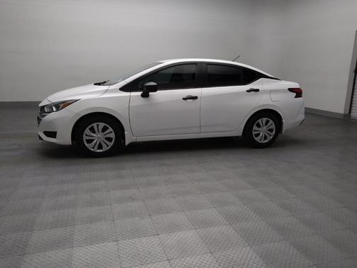 Fresh Powder 2024 Nissan Versa 1.6 S