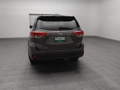 Predawn Gray Mica 2019 Toyota Highlander XLE