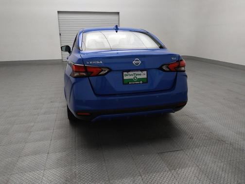 Electric Blue Metallic 2021 Nissan Versa 1.6 SV